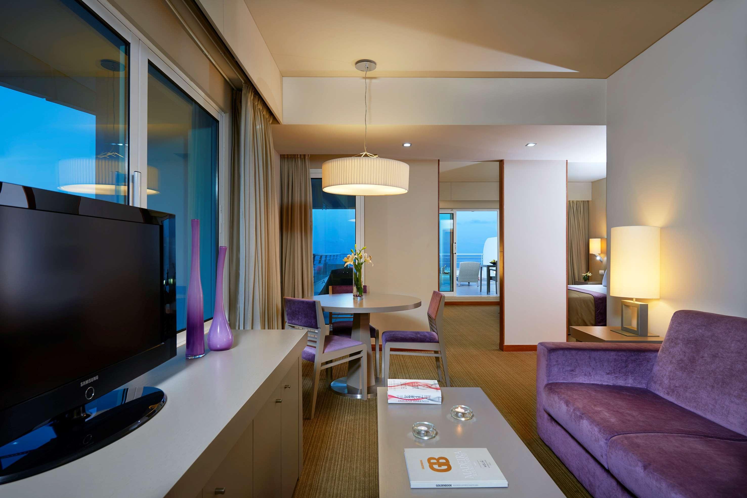 Hotel Melia Madeira Mare Funchal  Esterno foto Suite